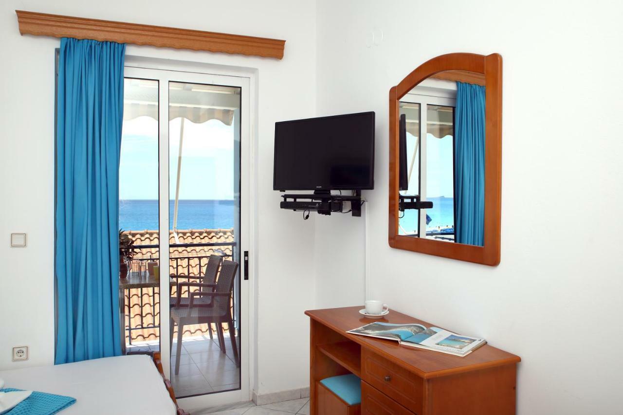 Theocharis Bros - Studios Apartments Áyios Nikítas Buitenkant foto